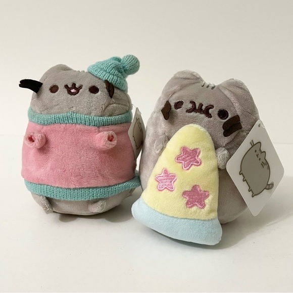 Pusheen Plush Cat Lot of 2 10th Anniversary Pizza and Winter Sweater Cat - Picture 1 of 15